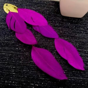 🆕Extra long 3 Purple Feather 🪶 Fish hook Earrings